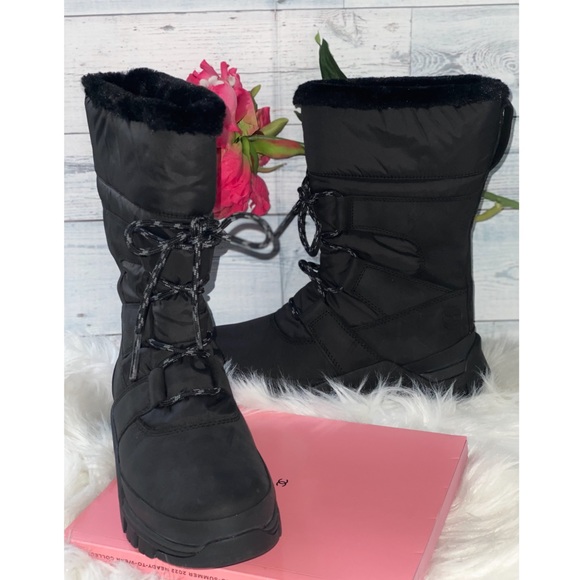 Timberland Jenness Pull-On Waterproof Boots - Picture 4 of 11